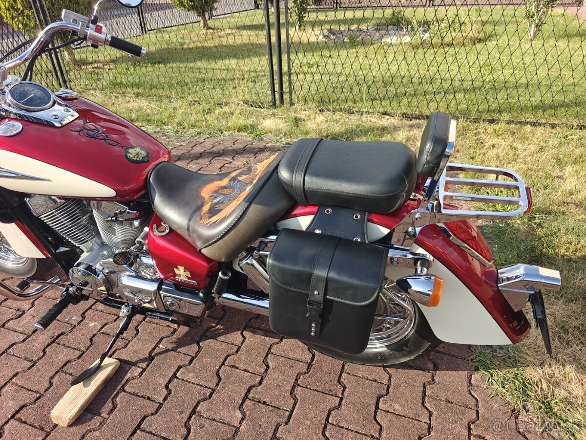 Honda VT 750 Shadow - 13