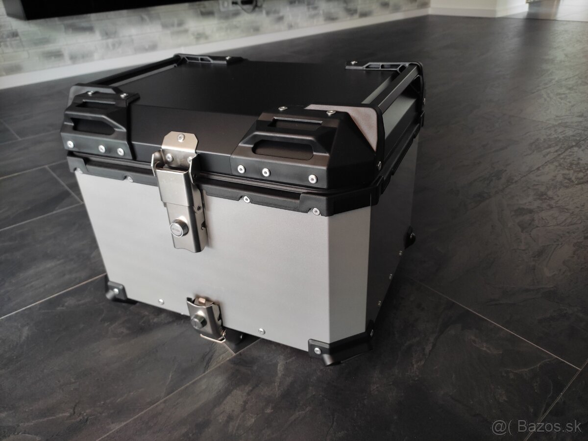 Univerzálny hliníkový moto kufor (TopCase) 45L, 55L, 65L - 13