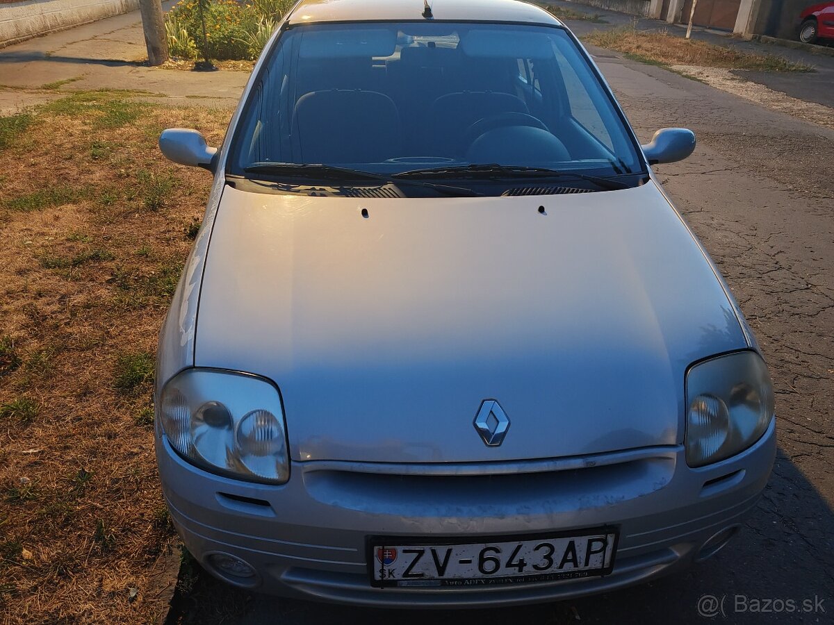 Renault Thalia 1.4 - 13
