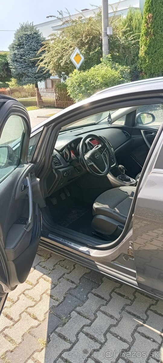 Opel Astra 1.7 D - 13