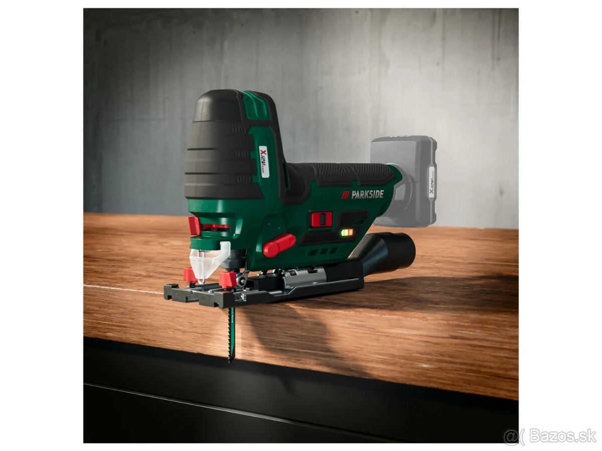 Rôzne nové náradie - uťahovák, pištol, píla, skrutkovač ... - 13