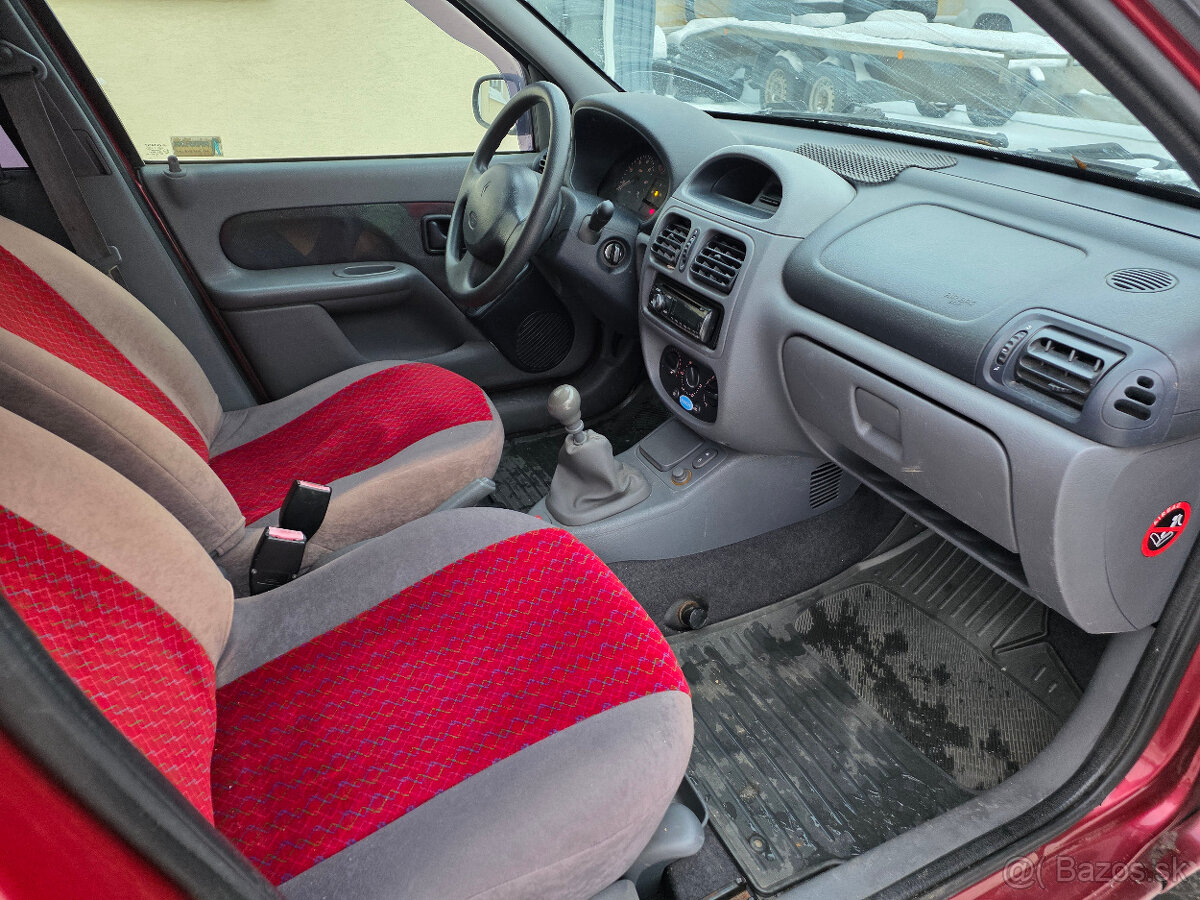 Renault Clio 1.2 RL - 13
