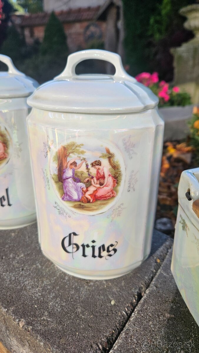 Stare korenicky Tri gracie - 13