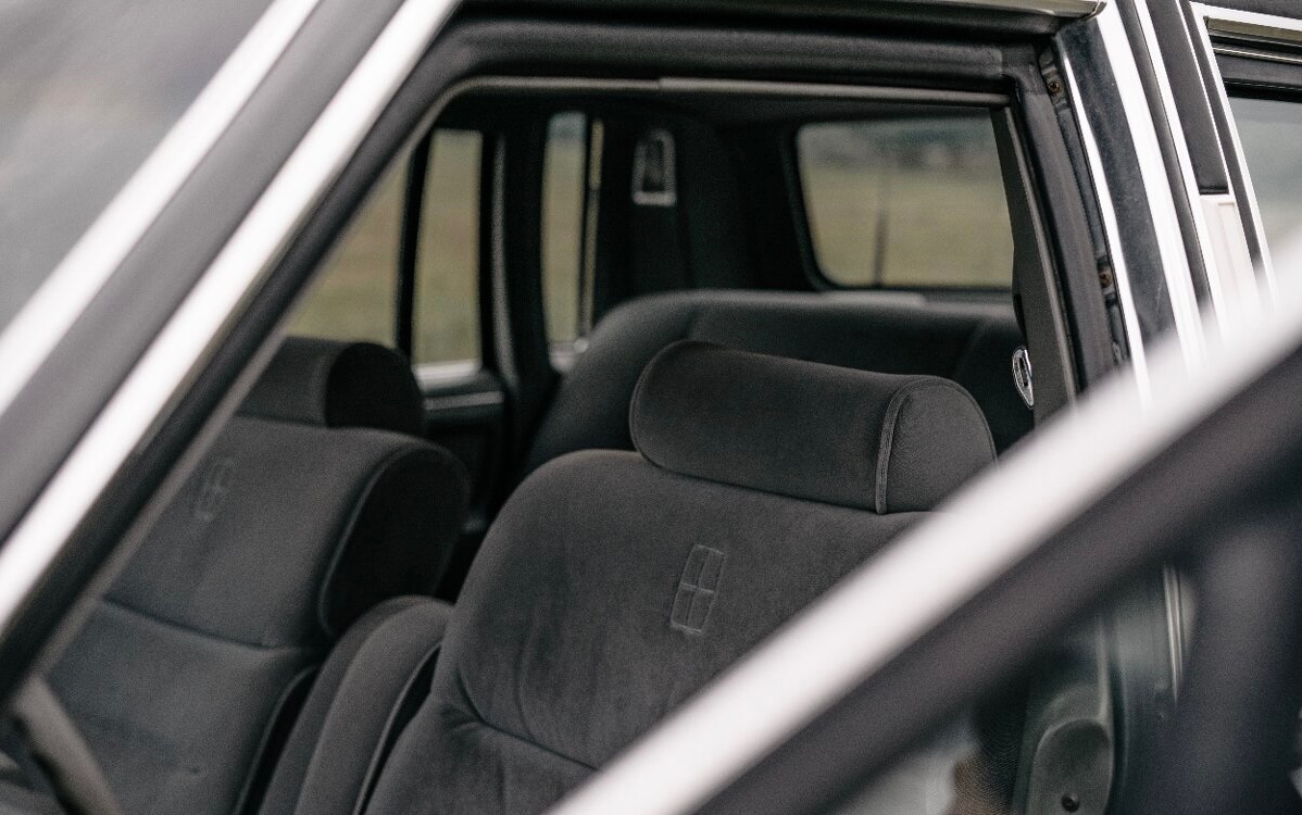 Lincoln Towncar 5.0 V8 - 13