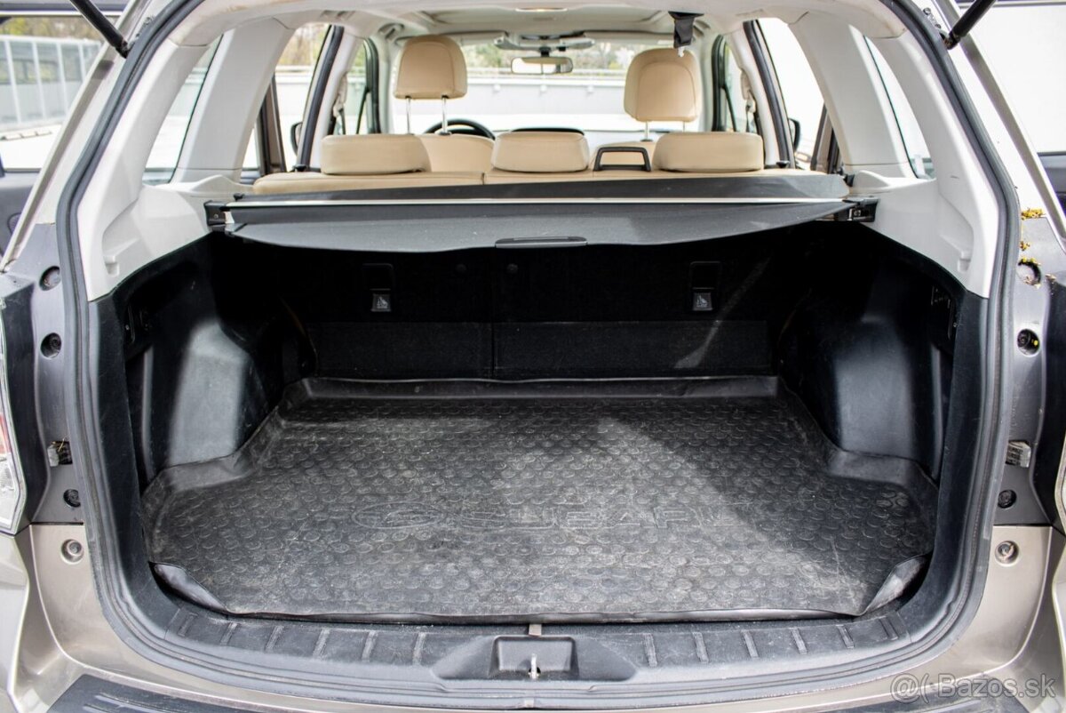 Subaru Forester 2.0 D.S CVT 108kW - 13