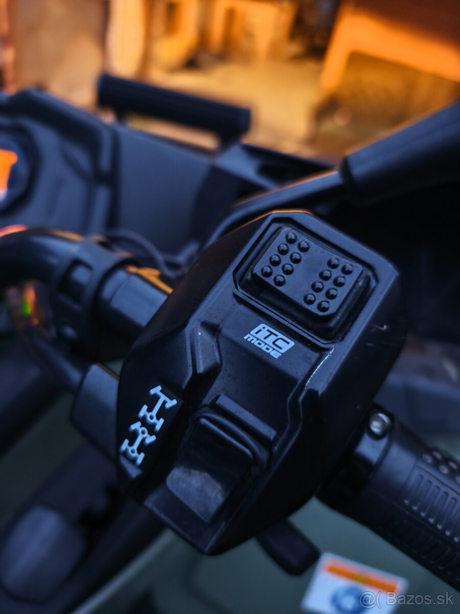 Can-am Outlander 570 MAX PRO + - 13