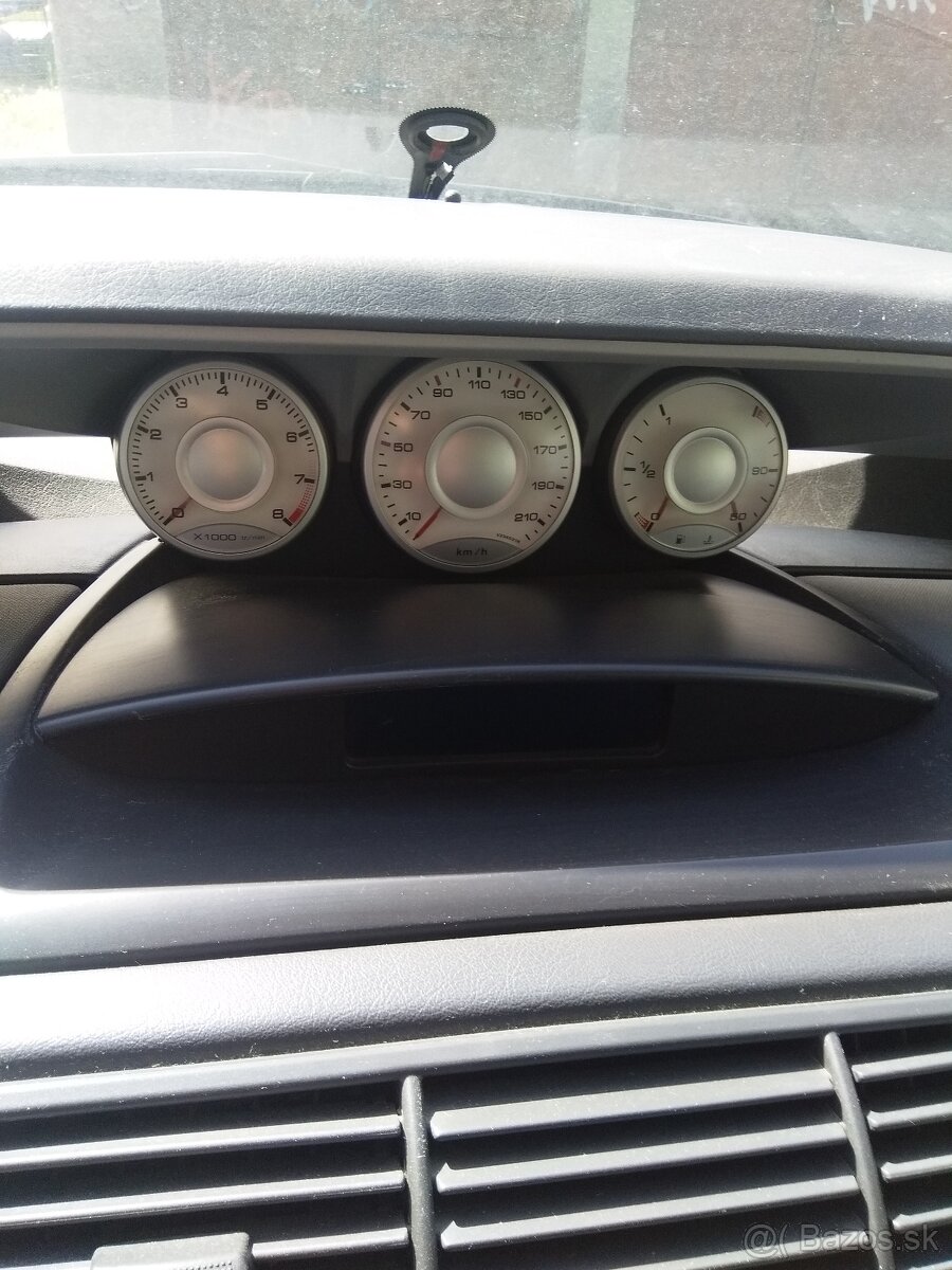 Predám PEUGEOT 8O7, r.v. 2006 - 13