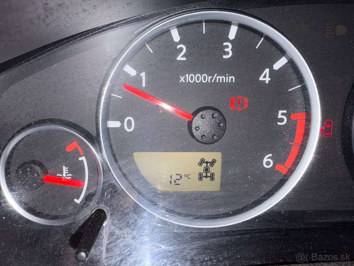 Nissan Pathfinder r51 - 13