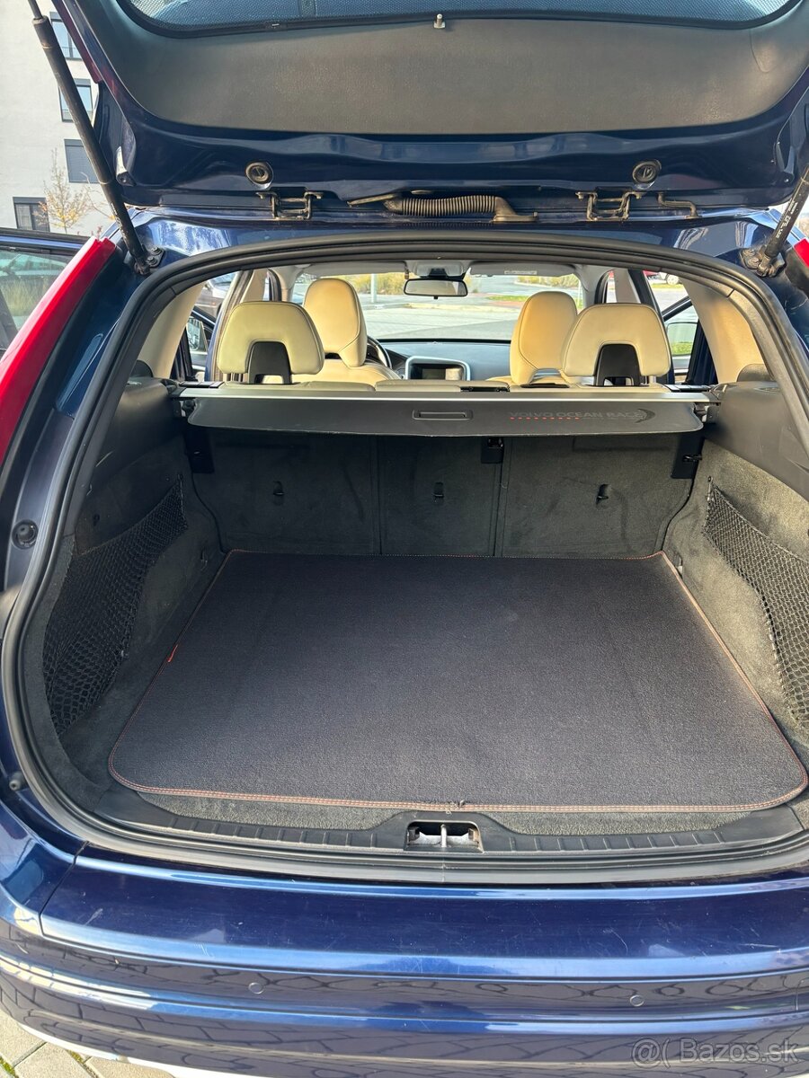 Volvo XC60 133kw Automat - 13