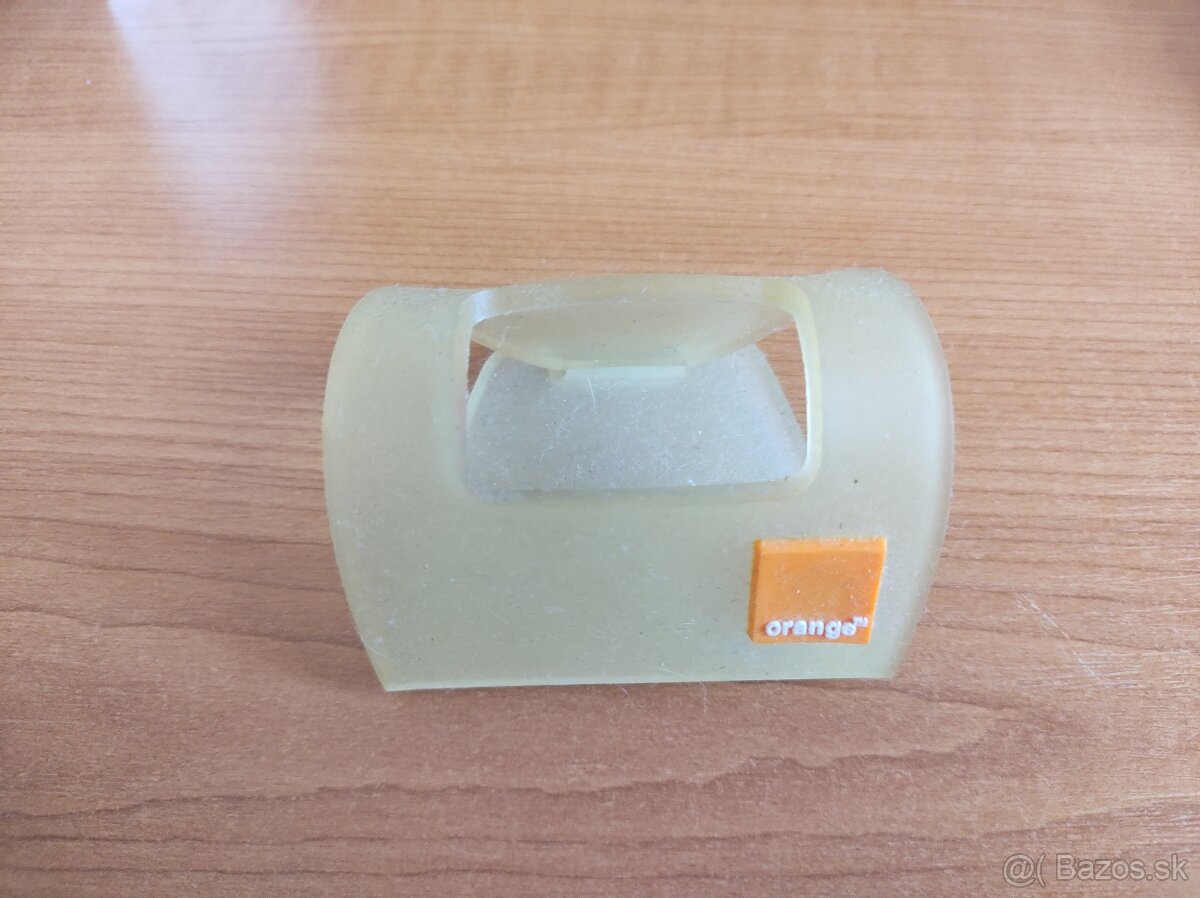 {18} Mobilné telefóny príslušenstvo (obal, držiaky do auta) - 13