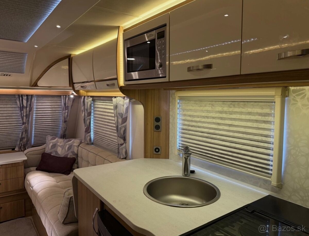 🔱 Luxusní zimní karavan Lunar Clubman CK 2019 – ALDE - 13