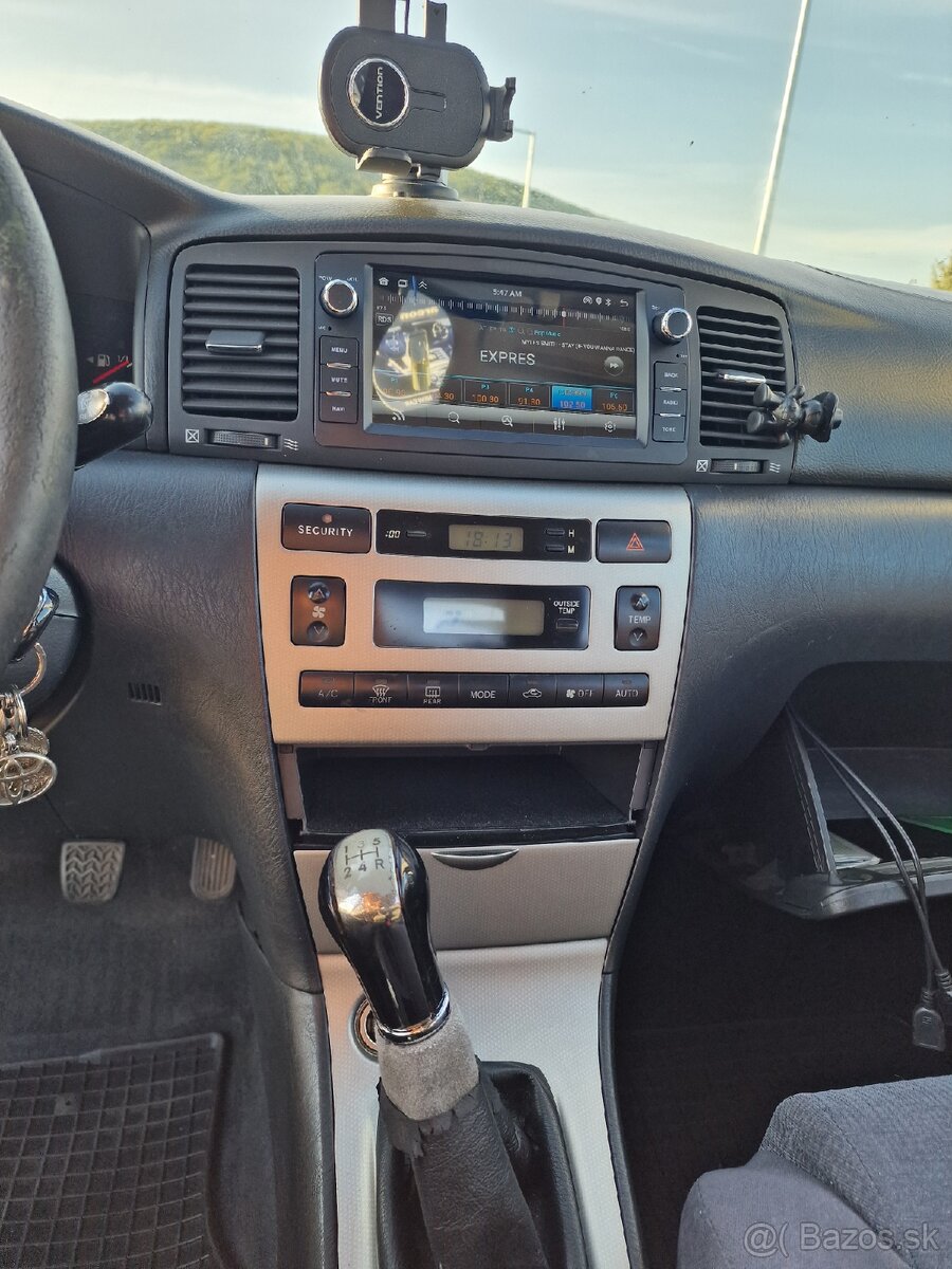 Toyota Corolla - 13