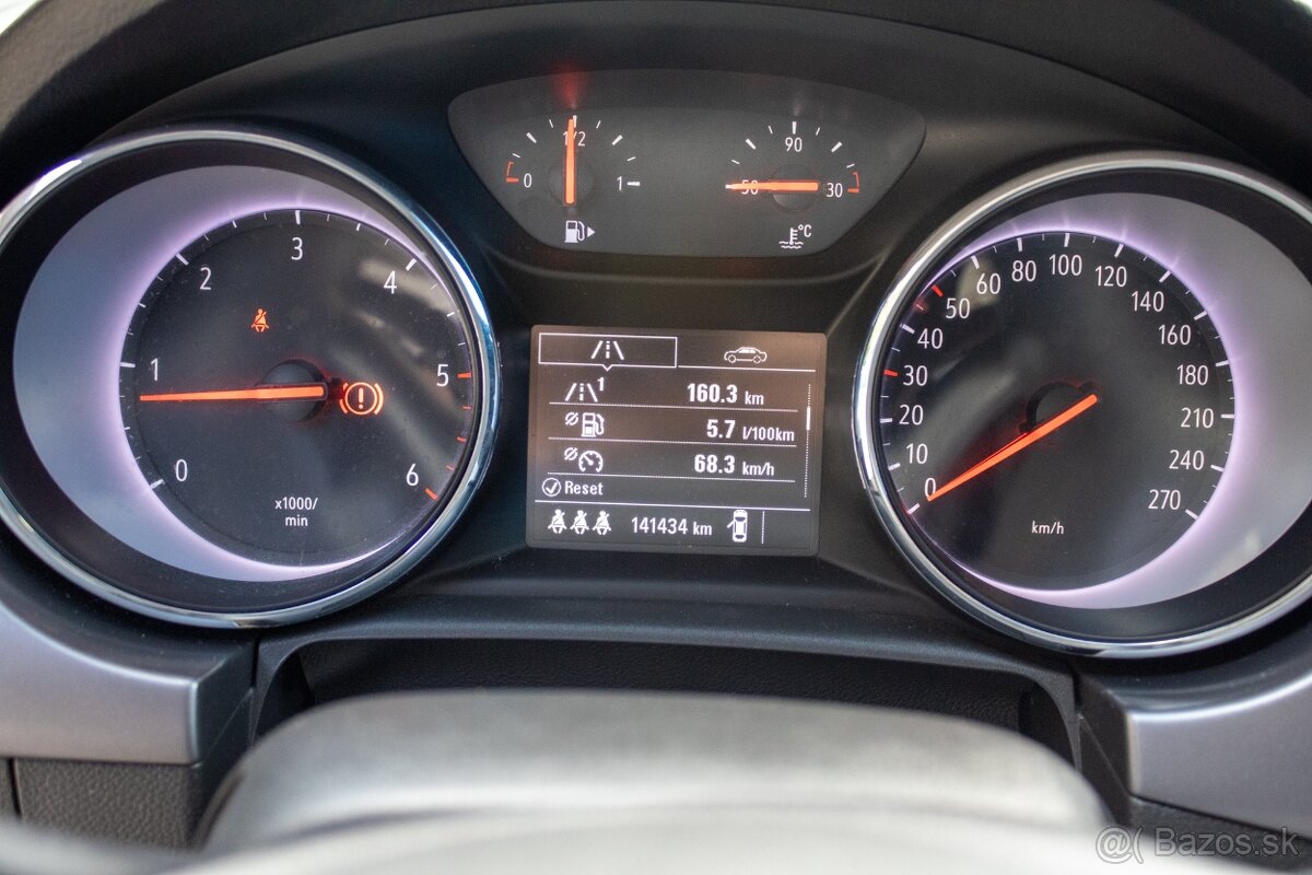 Olel ASTRA 1,6 CDTI 81 KW ENJOY - 13