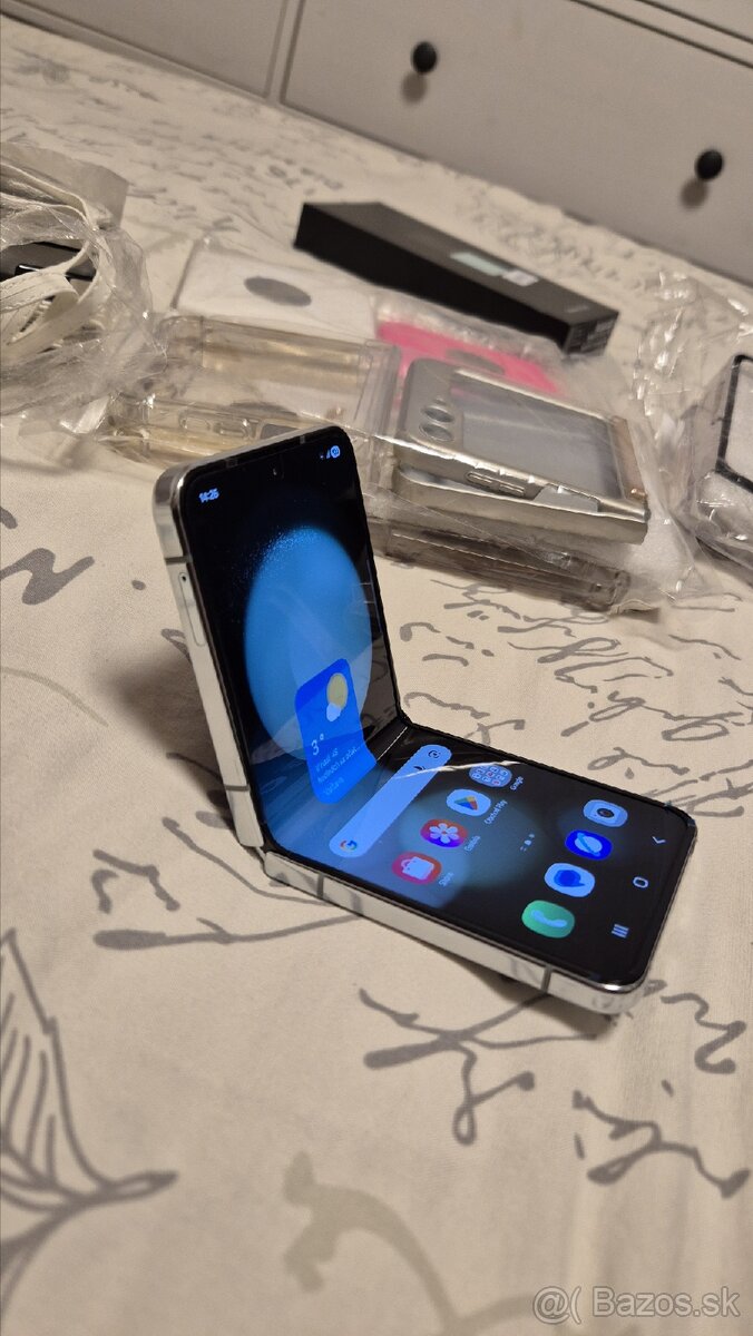 Samsung galaxy Z flip 5 512gb, mint ako novy - 13