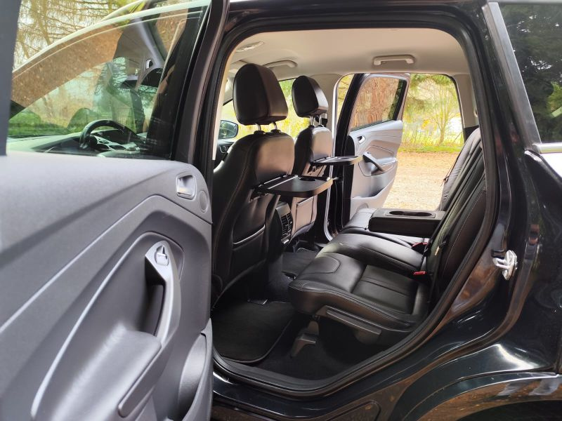 Ford Kuga 2.0 TDCi Duratorq 163k Titanium 4x4 automat - 13