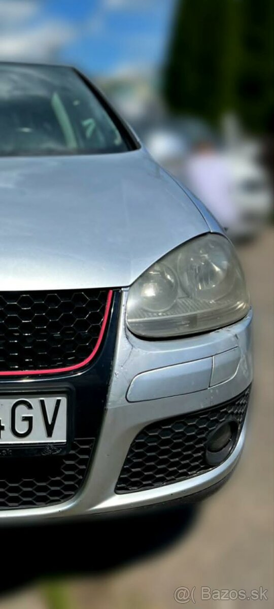 Volkswagen Golf 5 2.0tdi - 13