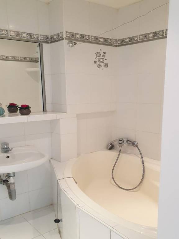 Novinka: Praktický byt v širšom centre. Mestská ul. Províziu - 13