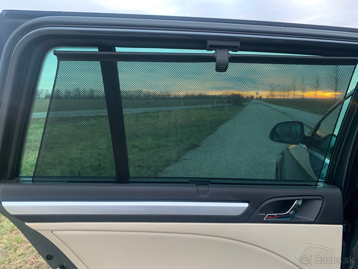 Škoda Superb 2 Combi FL, r.v. 2014, 155.354 km - 13