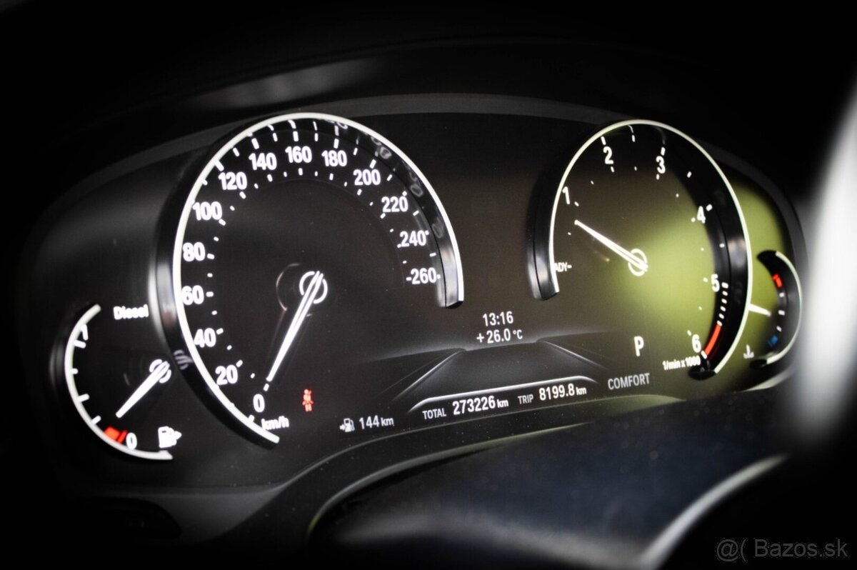 BMW 520d A/T G30 - 13