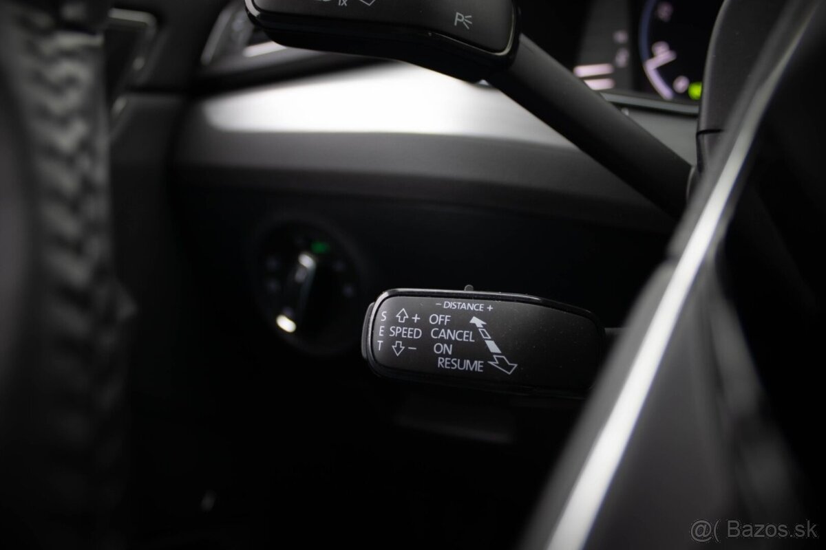 Škoda Superb 2.0 TDI DSG Style / V ZÁRUKE / - 13