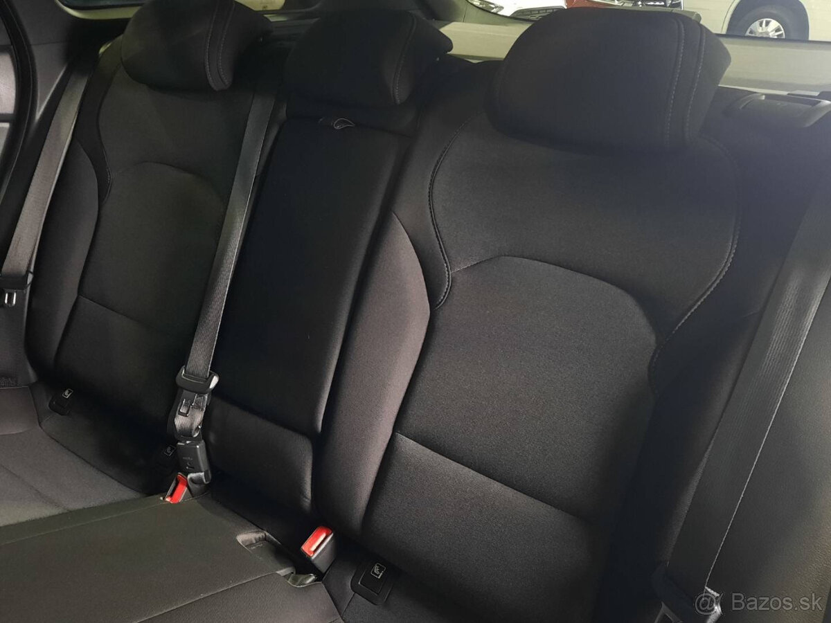 Hyundai i30 CW 1.6 CRDi Comfort - 13