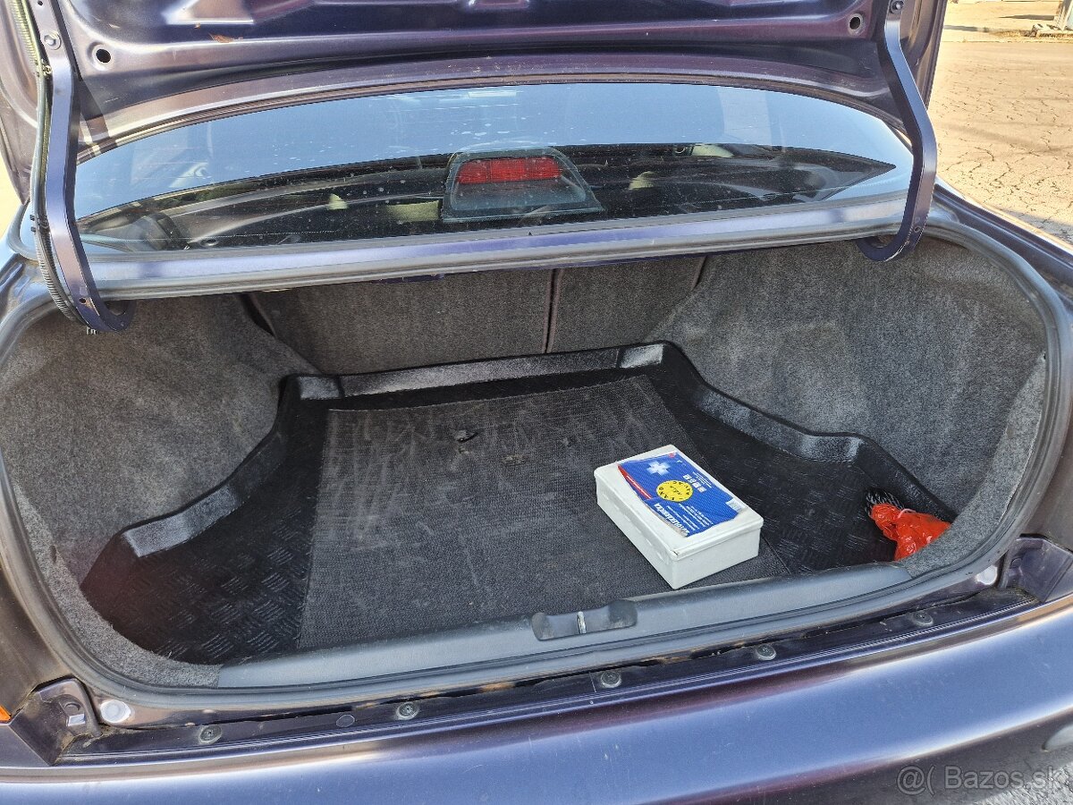 Honda Civic 1,5 Benzín - 13