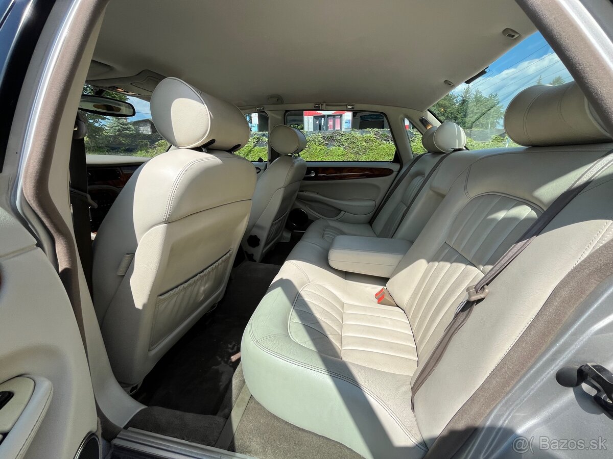 JAGUAR XJ 3.2 V8 Executive 1998 Benzín 174kw A/T - 13
