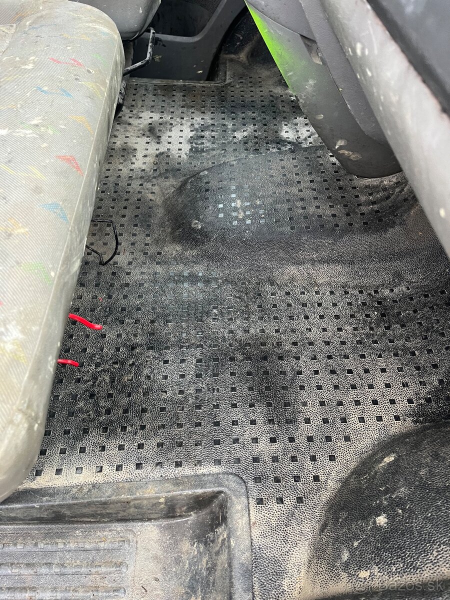 vw t5 transporter DOKA 2.5 96kw - 13