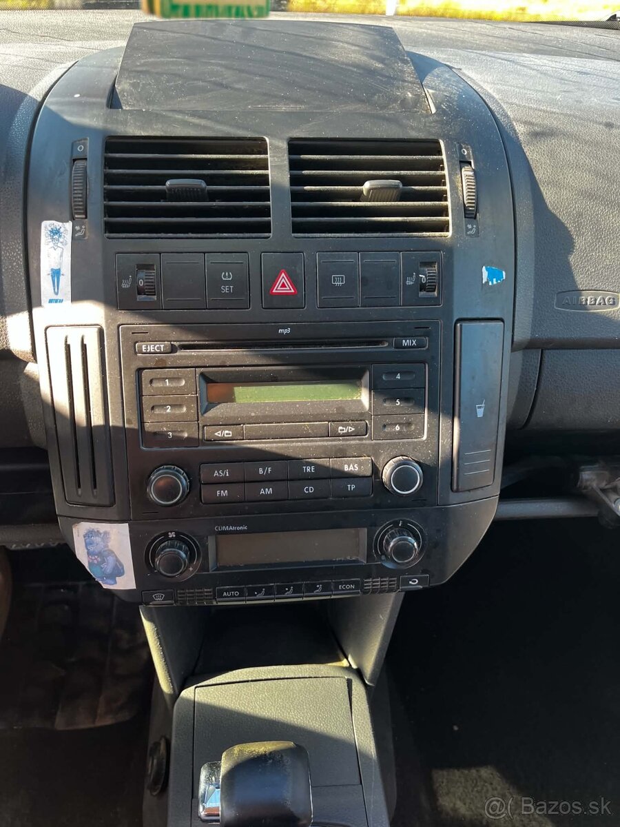 VW Polo 1,4 benzín automat - 13