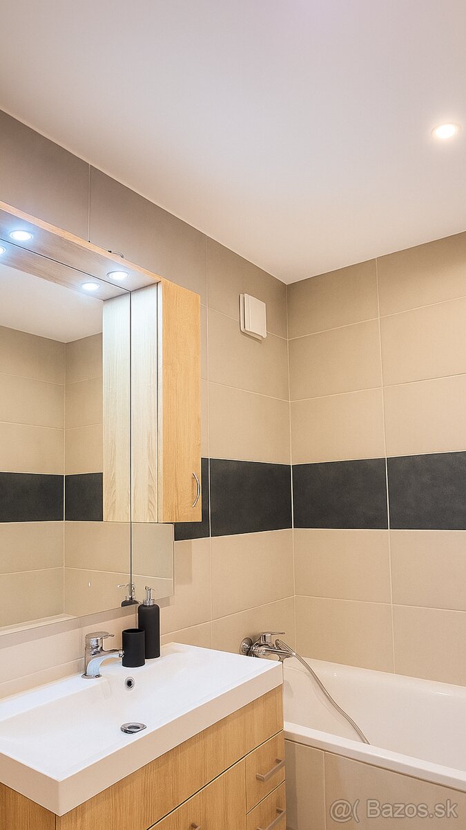 2i byt Pri Šajbách, BA -. Rača, po kompl. rek., ZARIADENÝ - 13