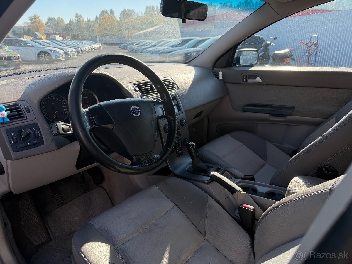 Volvo V50 2.0 D - 13