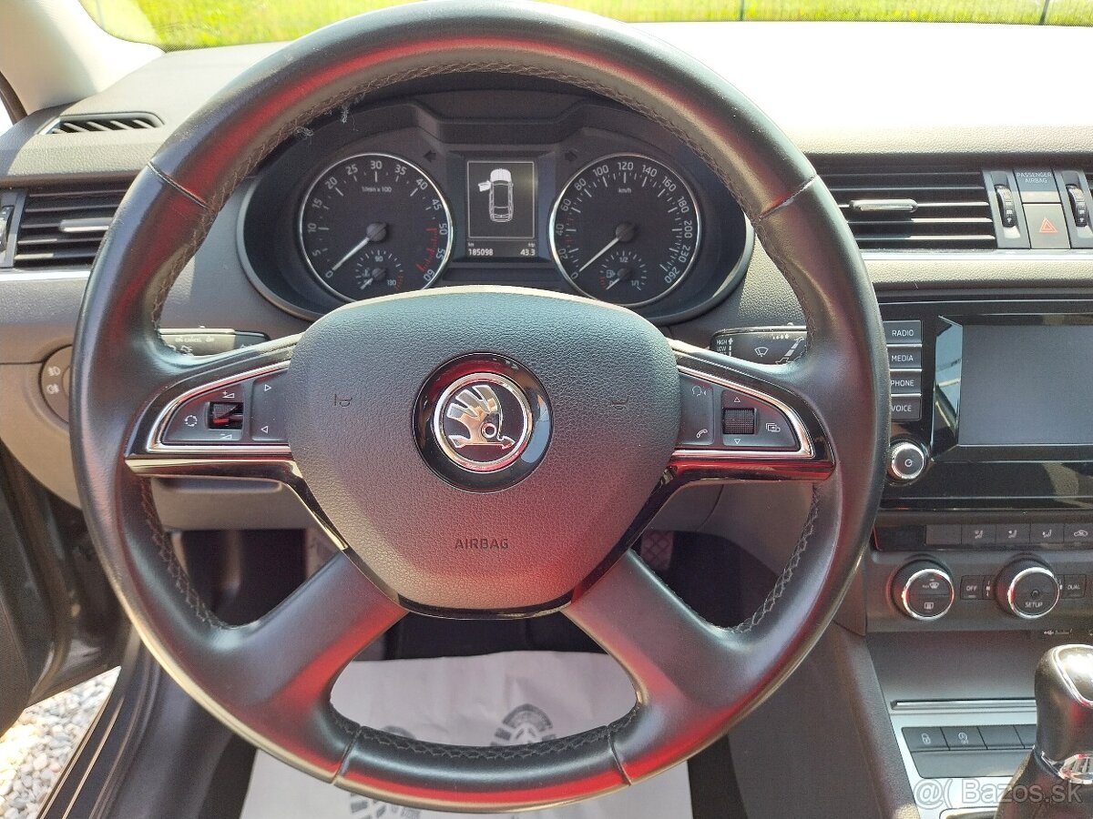 Škoda Octavia Combi 1.6 TDI Ambition - 13