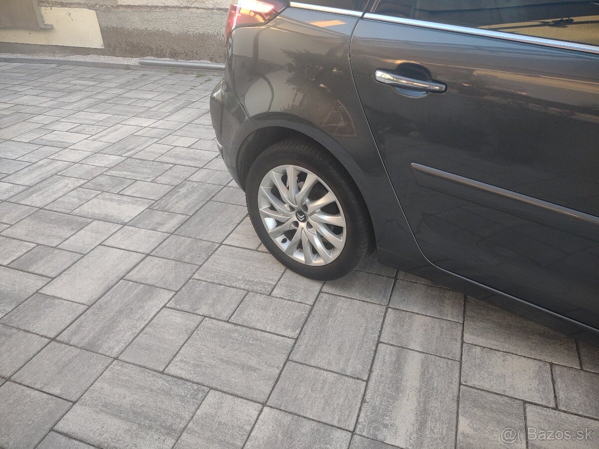 Predám CITROEN C4 PICASSO 110BEST COLLECTION - 13