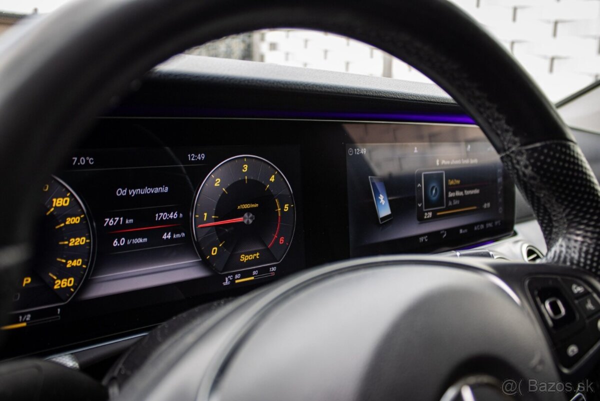 Mercedes-Benz E 220 d Sedan, 143kW, A9, 2017 - 13