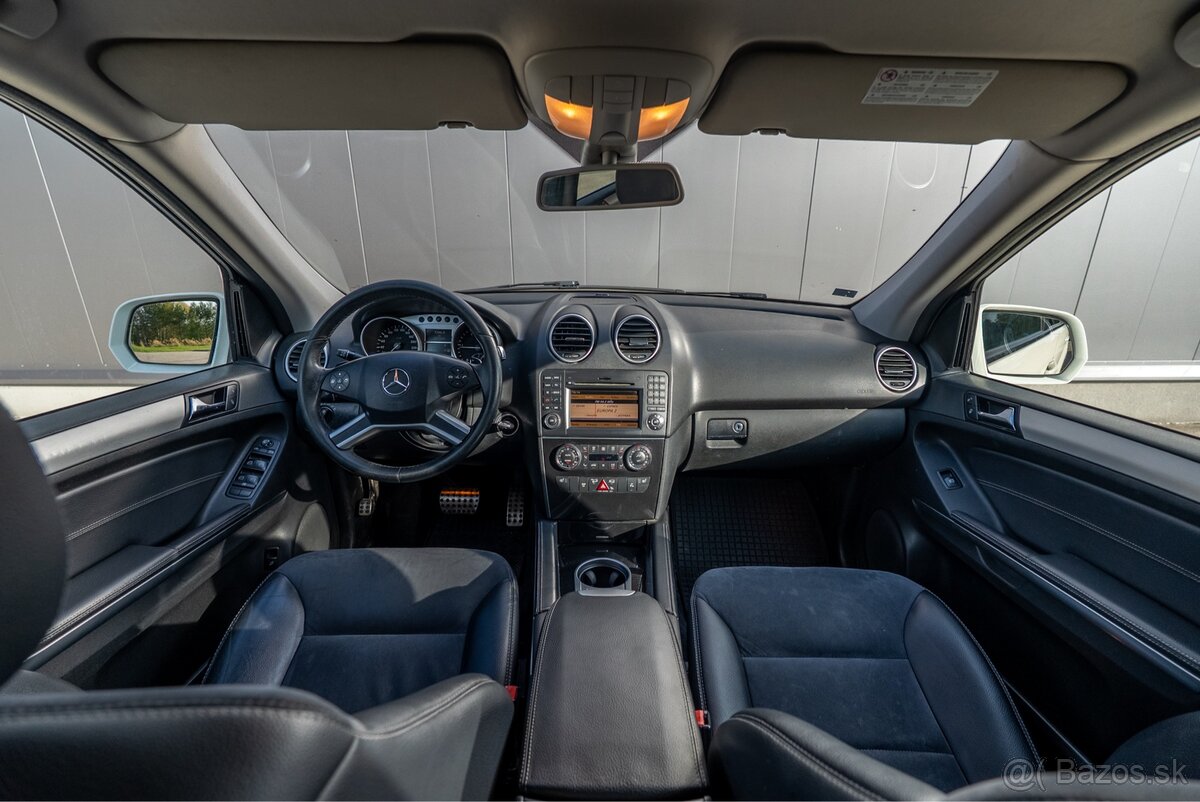 Mercedes-Benz ML 320 CDI 4MATIC - 13