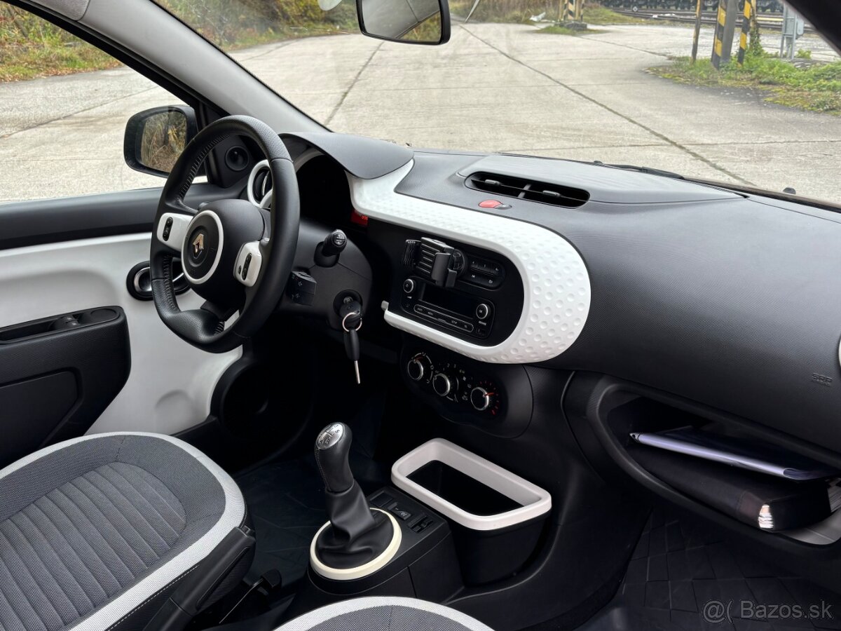 Renault Twingo 1.0sce - 13