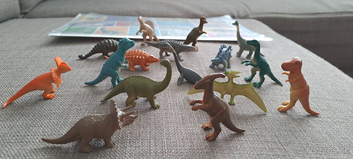 DINOSAURY – rôzne figúrky (menšie, väčšie) - 13
