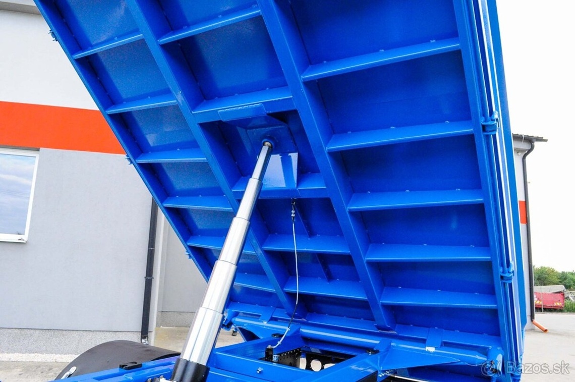 TROJSTRANNÝ SKLÁPAČ + HYDRAULICKÁ RUKA MERCEDES ATEGO 1523 - 13