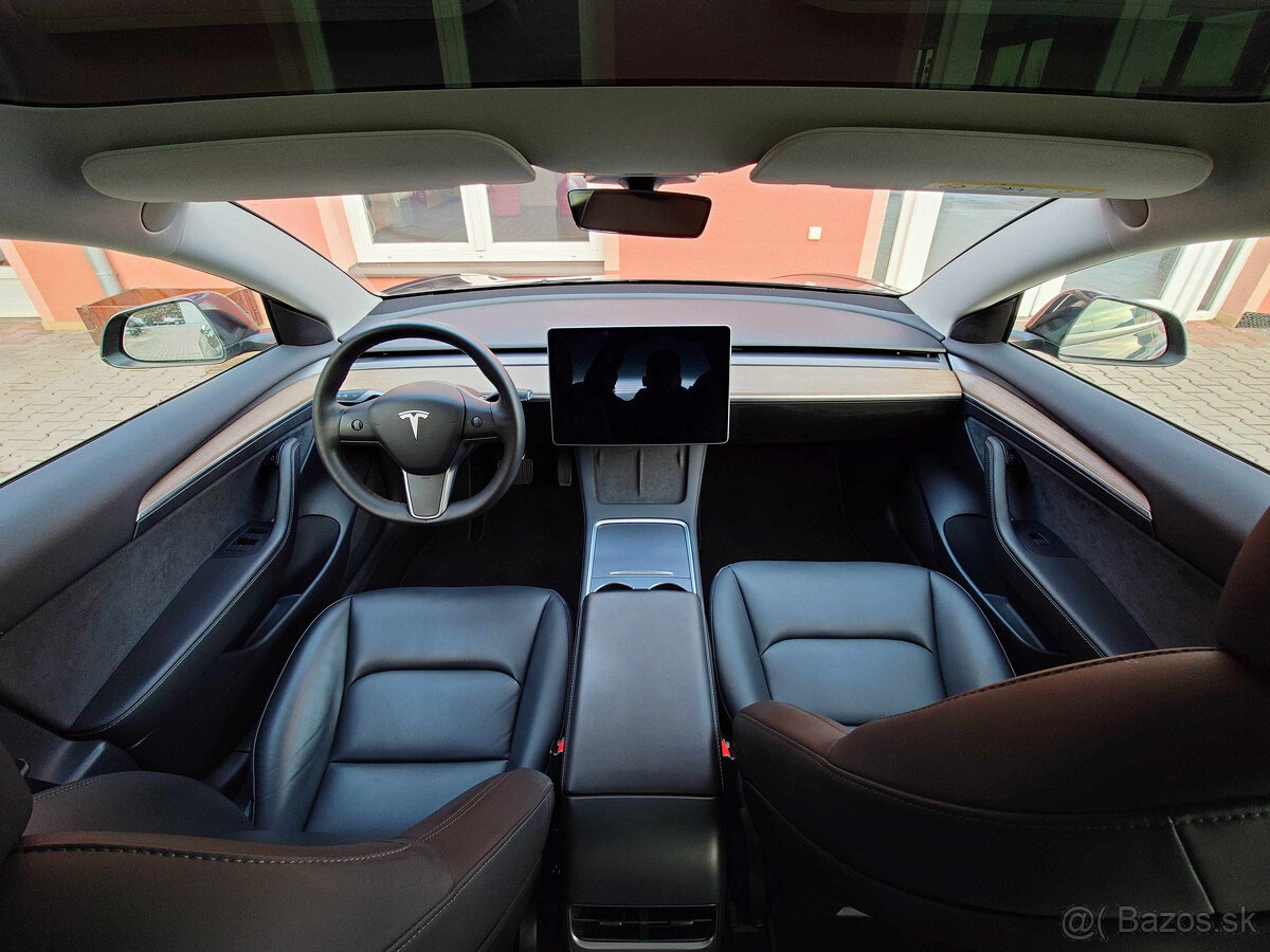 Tesla Model 3 2021 Standard Range Plus 239 kW - 13