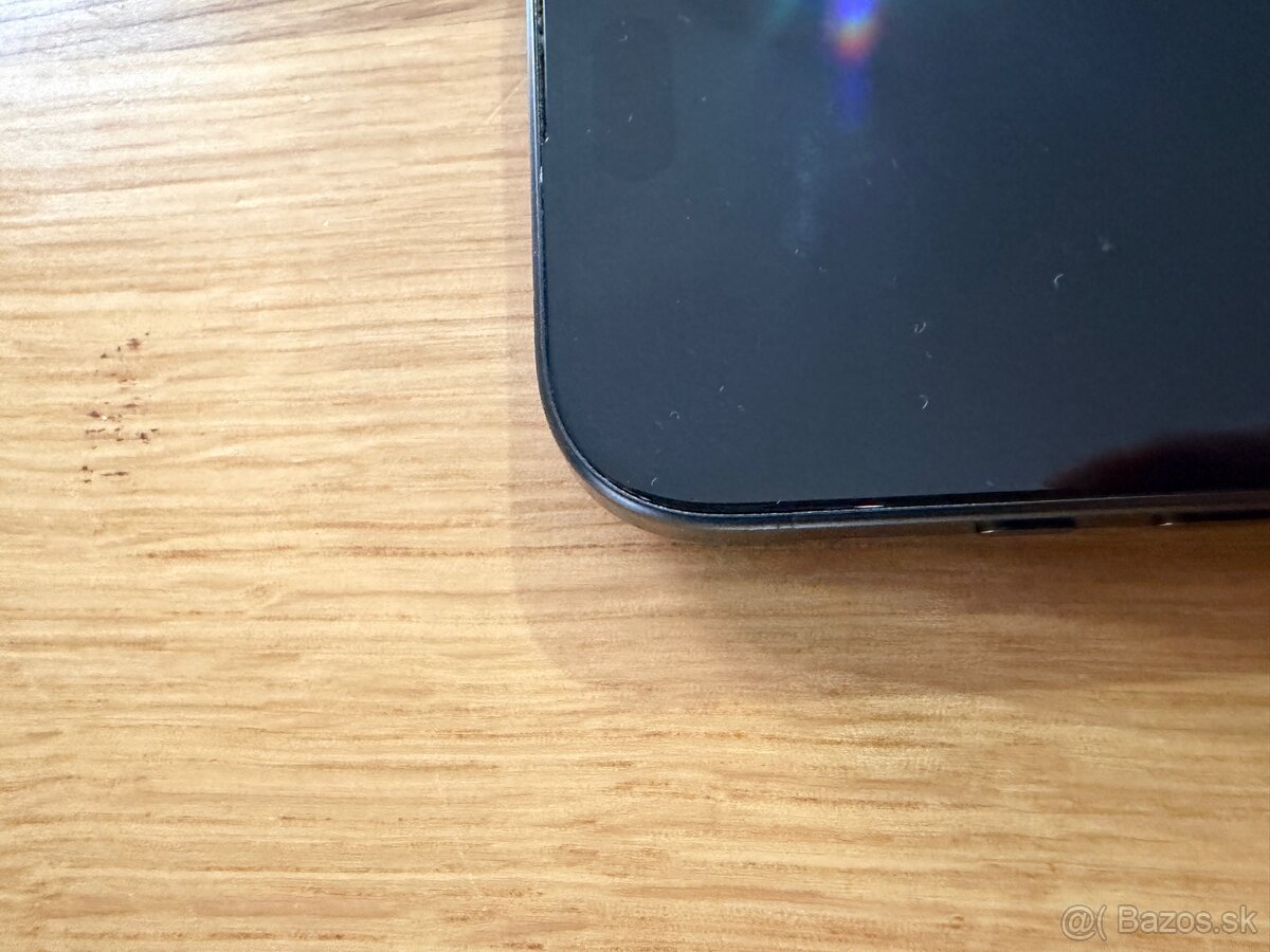 iPhone 15pro - 128gb - 13