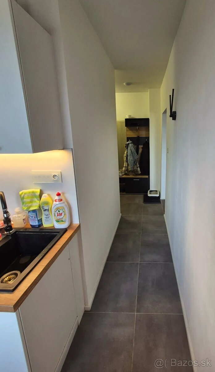 Realitný kancelária REALADR s.r.o. - 13