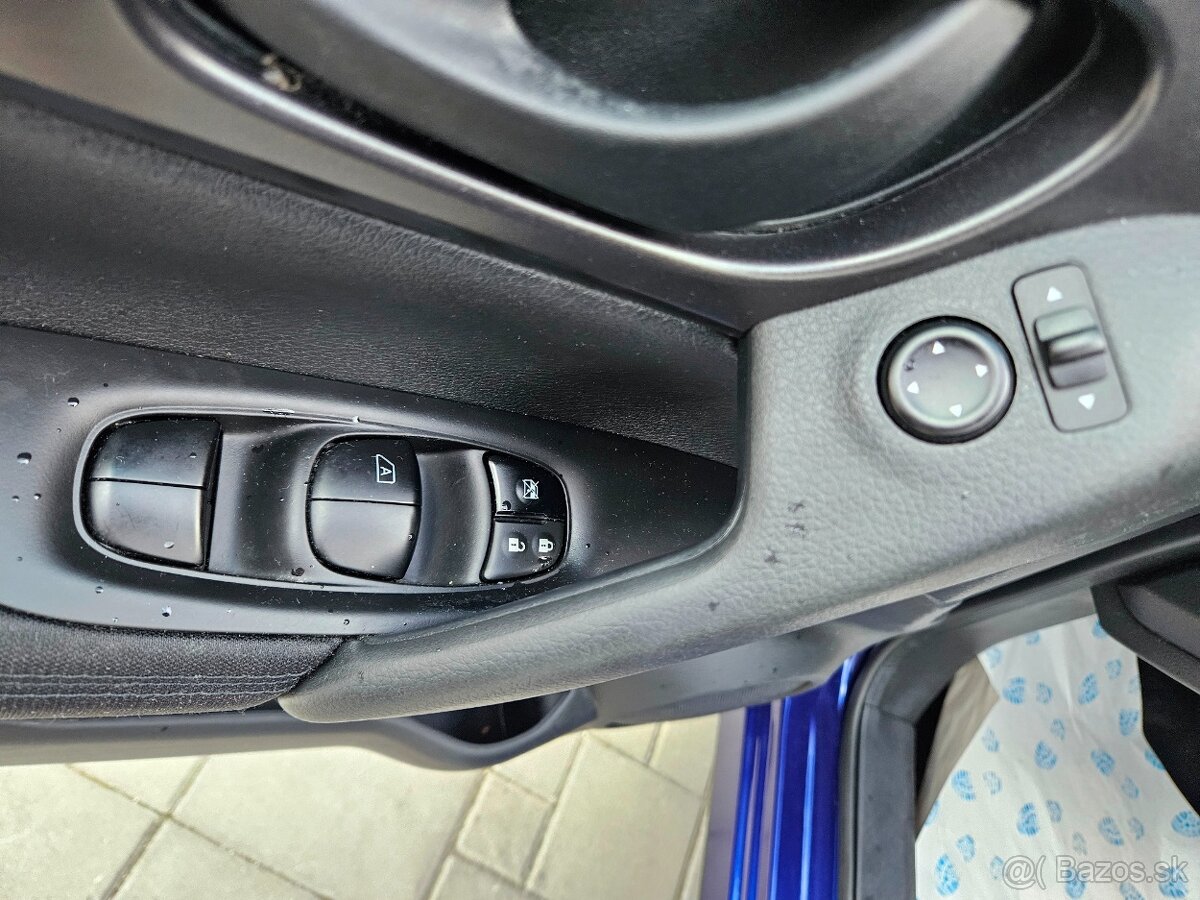 Nissan Qashqai DIG-T 115 Visia - 13