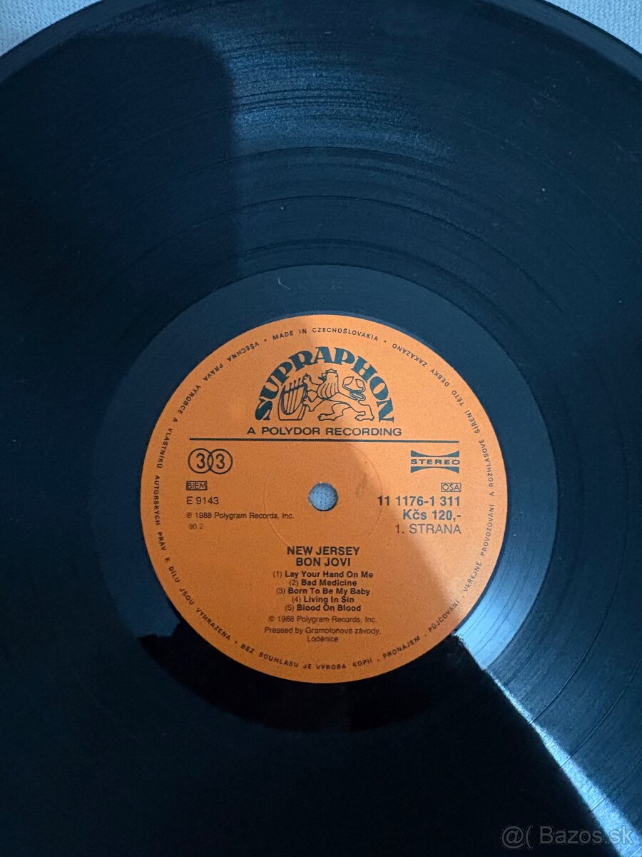 Predám staré gramorádio + platne - 13