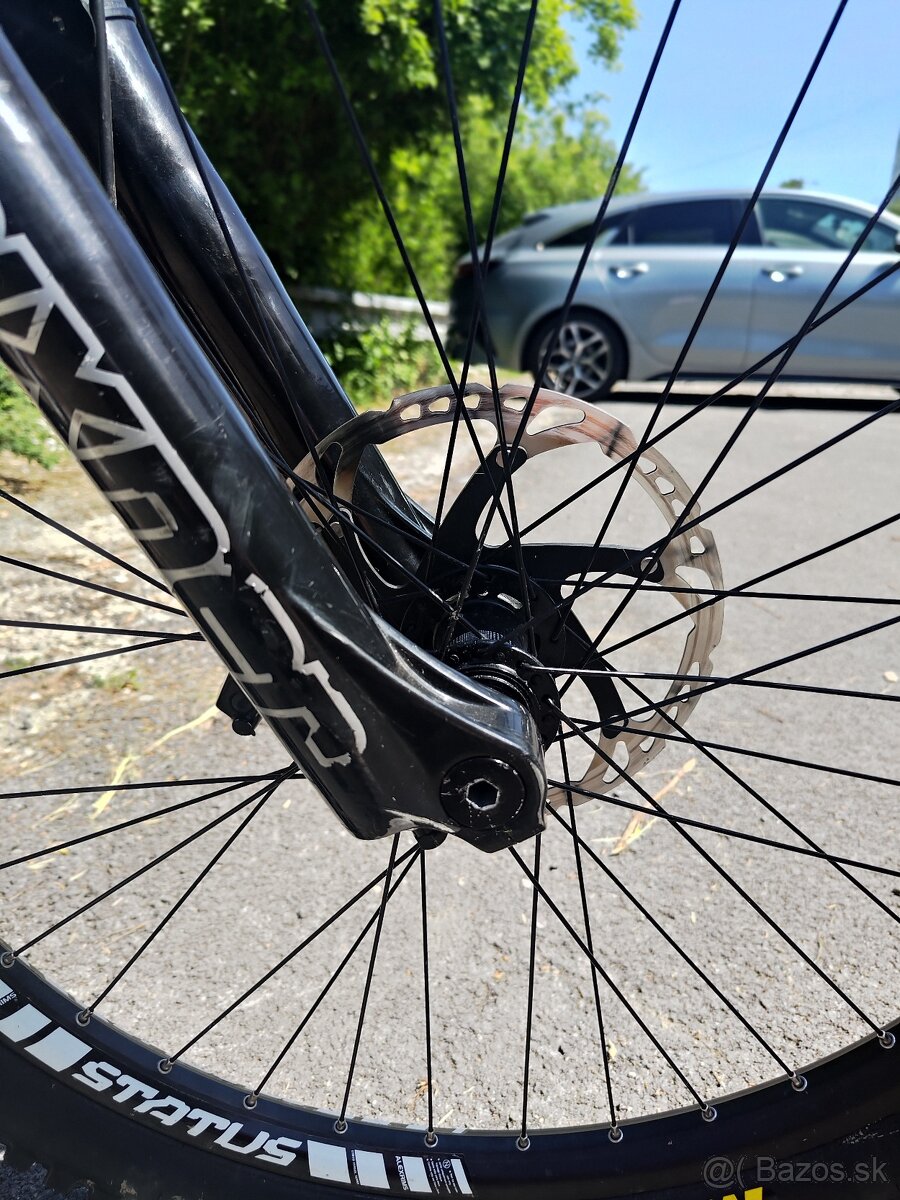 Specialized Status 1 M - 13