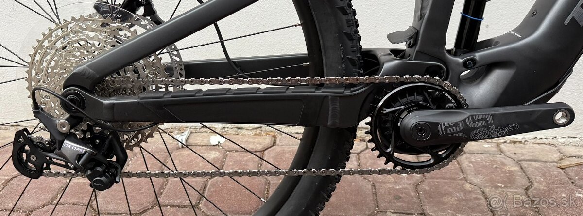 Celoodpruženy elektrobicykel Trek Fuel EXe Alloy 5 - 13