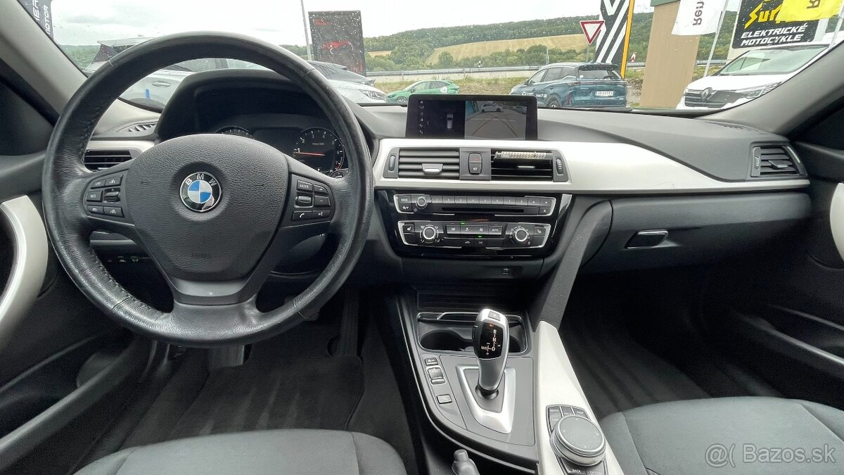 BMW Rad 3 Touring 320i xDrive Advantage A/8, 2019 - 13