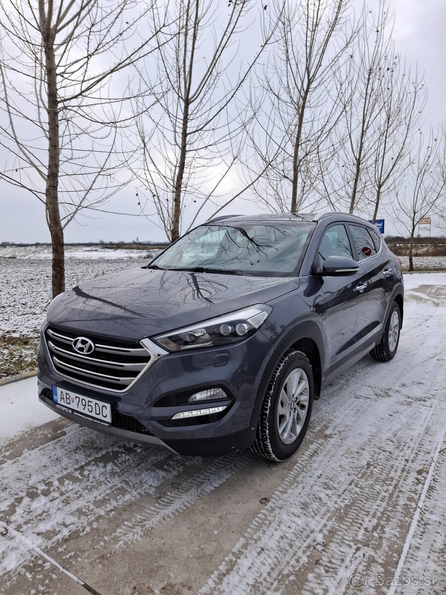Hyundai Tucson 1.6 benzin 97kw - 13