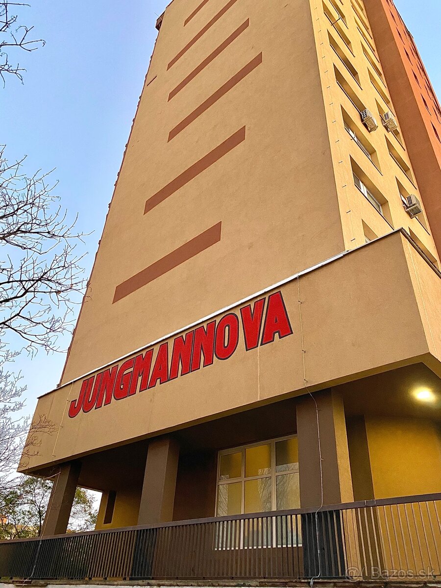 Moderná garsónka len 2 zastávky od centra BA - 13