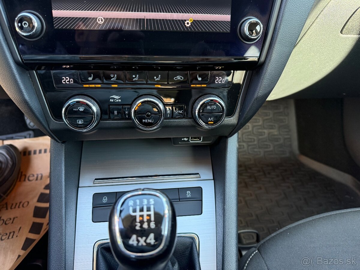 Škoda Octavia Combi 2.0 TDI Style 4x4 EU6 - 13