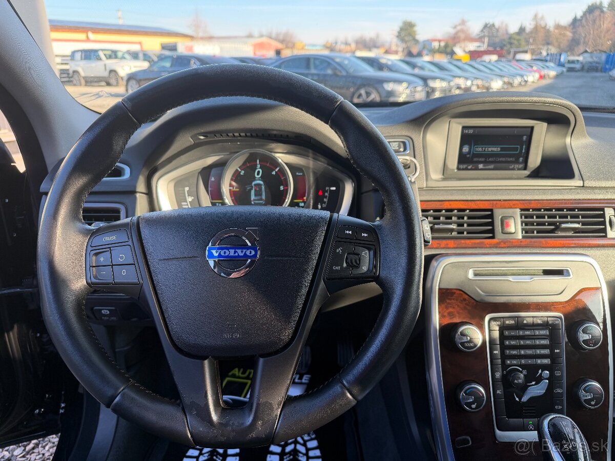 Volvo V70 D4 2.0 Drive-E Summum Geartronic - 13